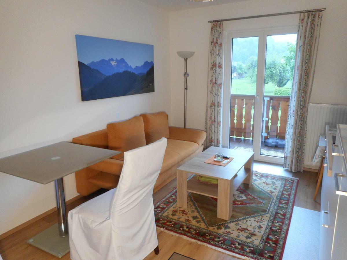 Haus Amalia Bed & Breakfast Strobl